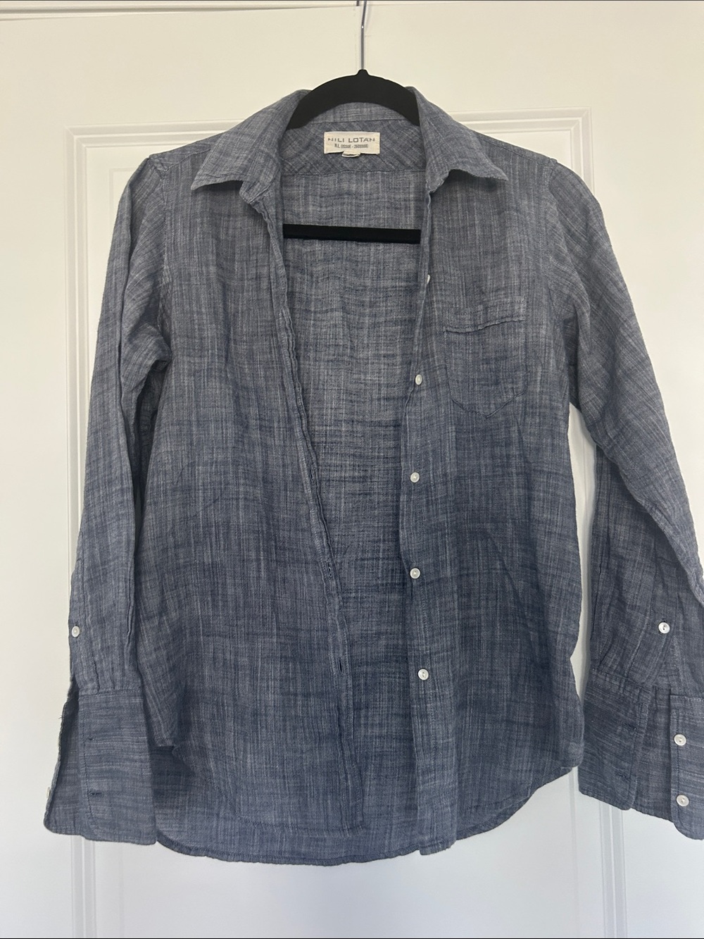 Nili Lotan Heathered Blue Long-Sleeve Button-Down Shirt